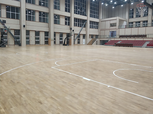 木地板籃球場是用什么材質的地板裝成？你了解多少呢？