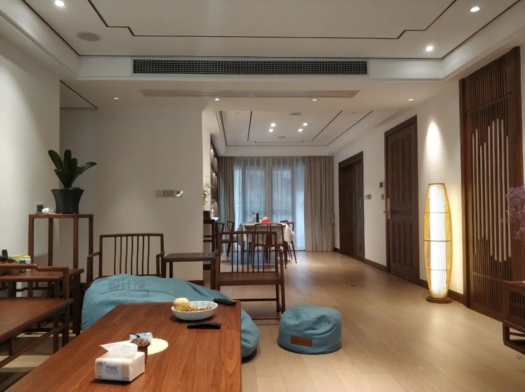 簡約風格裝修圖片_現代簡約風格裝修效果圖客廳_簡約風格裝修