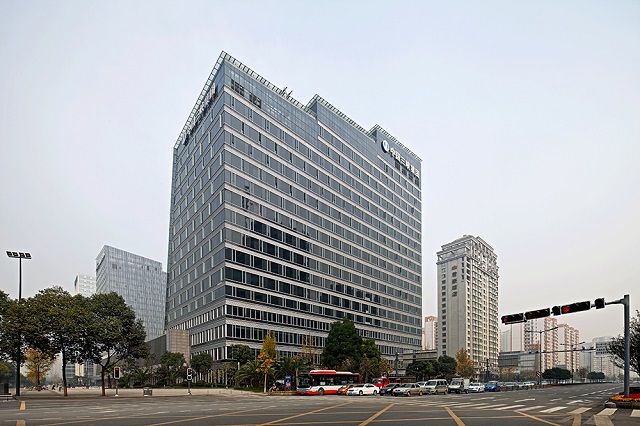 有公司連鎖店裝修招施工嗎_裝修公司有哪些_要賬公司有正規公司嗎