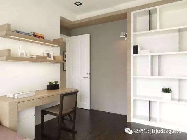 現代簡約裝修樣板間_現代簡約鞋柜玄關裝修效果圖2015_裝修效果圖現代簡約