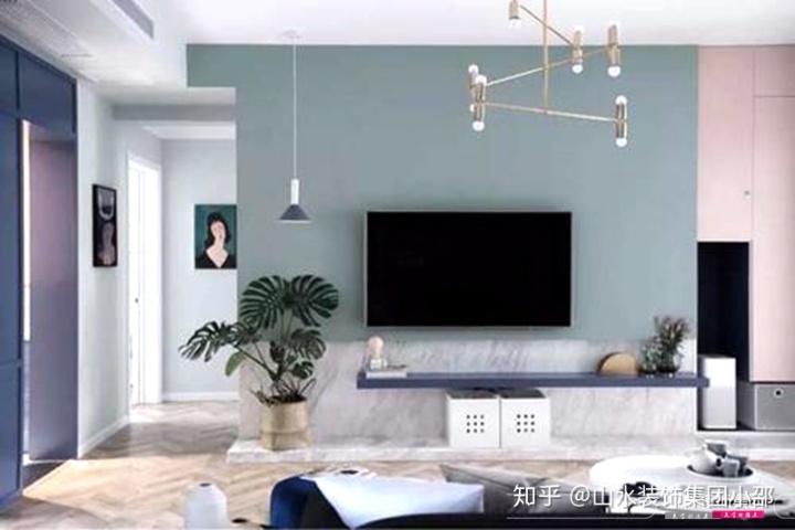 客廳墻三米六買多大電視_客廳長度3米6墻上掛多大電視_客廳電視墻裝修設計