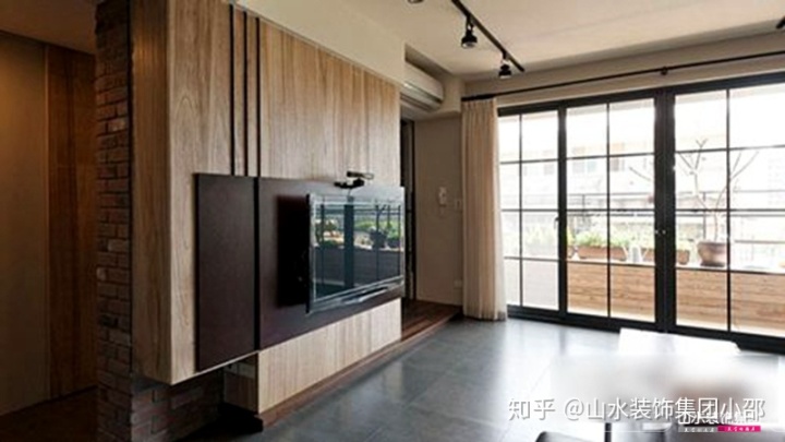 客廳墻三米六買多大電視_客廳長度3米6墻上掛多大電視_客廳電視墻裝修設計