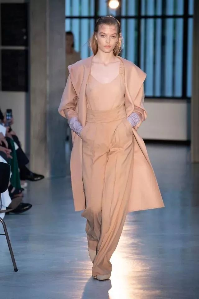 色麒麟修真傳奇_色麒麟修真_服裝修色
