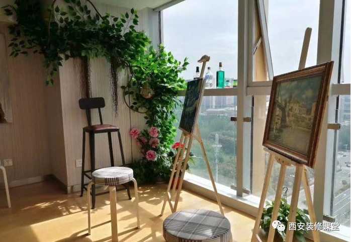 生態木休閑小陽臺裝修效果圖_新中式休閑陽臺裝修效果圖_休閑陽臺裝修效果圖