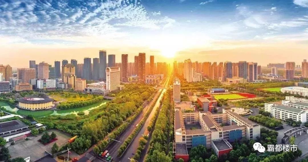 上千組客戶搶買，高新這盤火了！裝修新品馬上開盤！低首付、雙學區